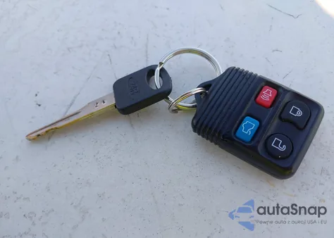 2011 Ford Crown Victoria Police Interceptor from USA, damaged, VIN 2FABP7BVXBX109193